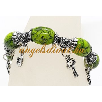 ZÖLD EZÜST KARKÖTŐ