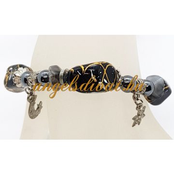 FEKETE RAJZOS KARKÖTŐ